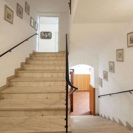 Gockerlwirt & Pilgerpension Altotting Bagian luar foto